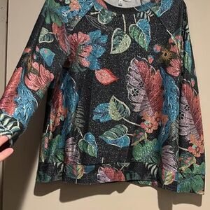 Size Medium lightweight sparkly sweatshirt